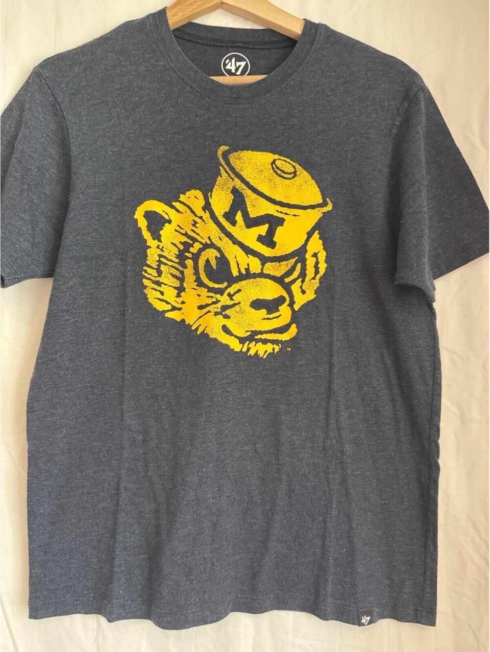 ’47 Michigan Wolverines Vintage Grit Graphic T-Shirt Gray/Yellow Size S